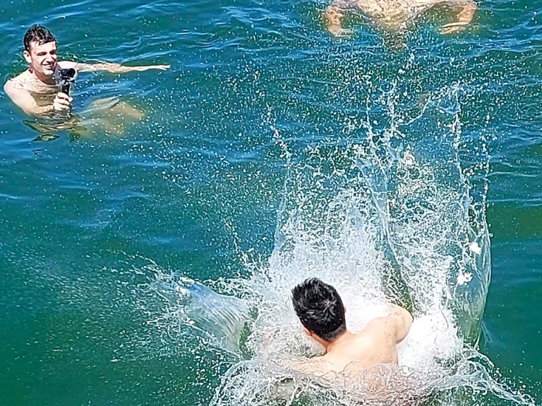 Motorboat for rent Lisbon at the best price