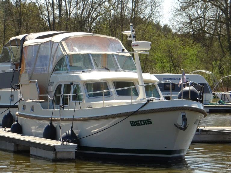 Rent a Linssen Linssen GS 29.9 AC Werder (Havel)