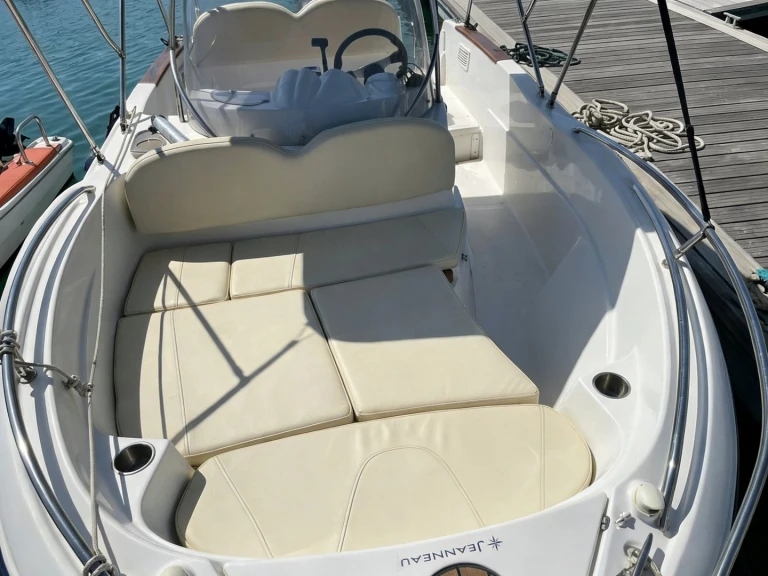 Rent a Quicksilver Quicksilver 505 Commander Cambrils
