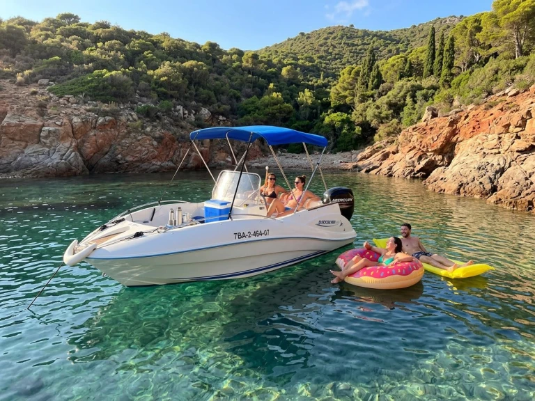 Yacht charter Cambrils cheap Quicksilver 505 Commander