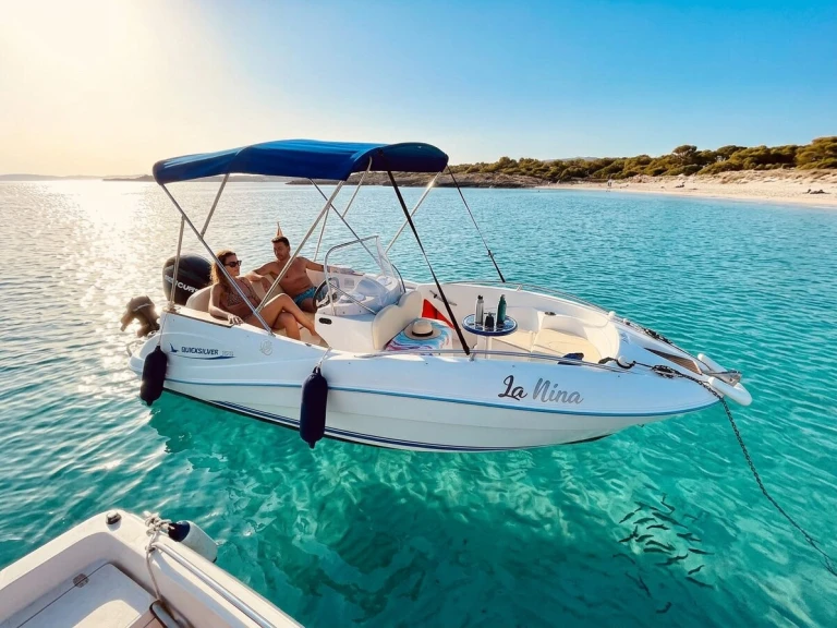 Motorboat rental in Cambrils - Quicksilver Quicksilver 505 Commander