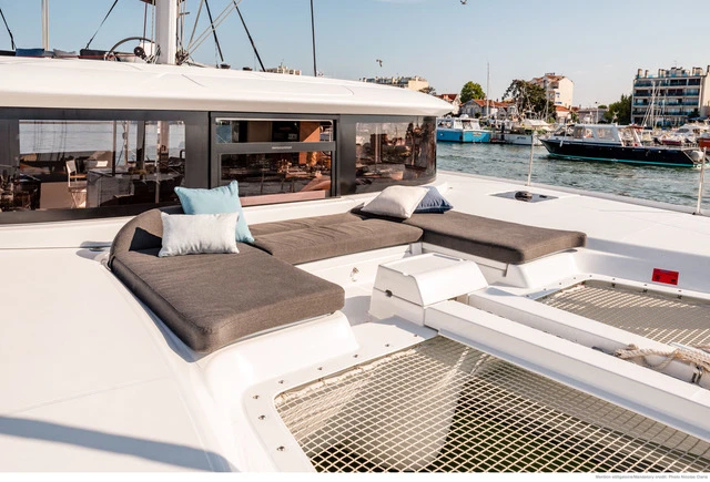 Catamaran rental with or without captain Lagoon Ajaccio