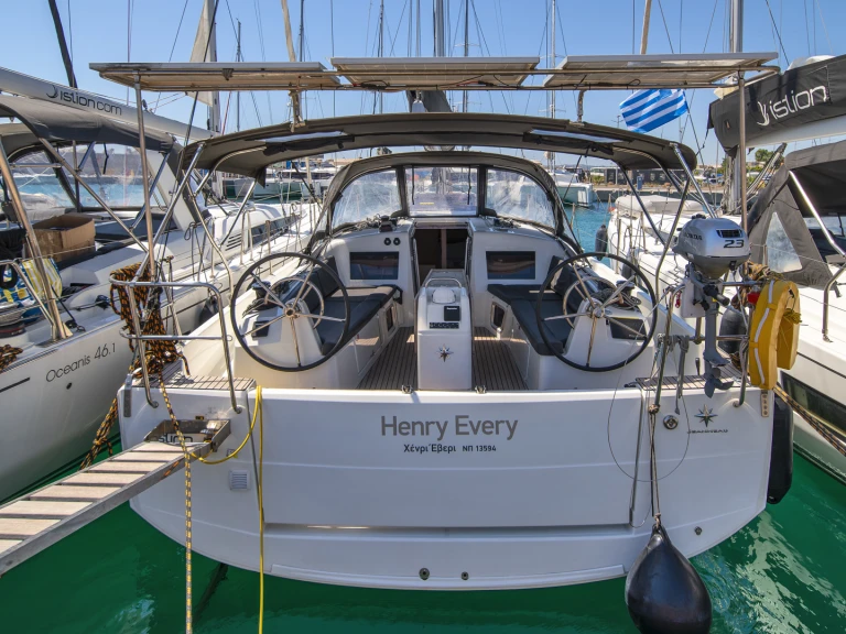 Sailboat rental in Rhodes (City) - Jeanneau Sun Odyssey 410