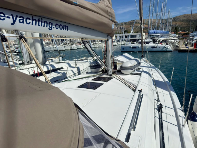 Bénéteau Oceanis 47 - 4 cab. in Seget Donji on SamBoat