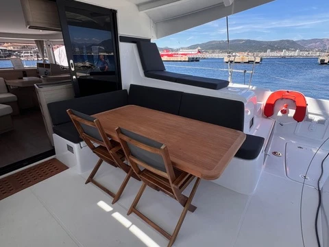 Boat rental Lagoon Lagoon 42 in Ajaccio on Samboat