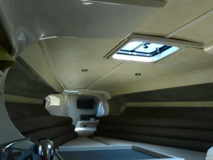 Motorboat rental with or without captain PRIMATIST By Bruno Abbate Bocca di Magra
