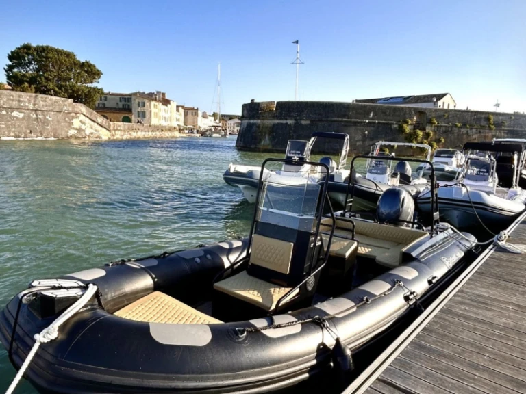 atlanticraft Ocean 6.50 in Saint-Martin-de-Ré on SamBoat