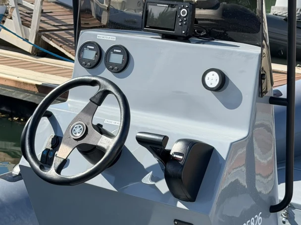 navisoul 540 F in Le Verdon-sur-Mer on SamBoat