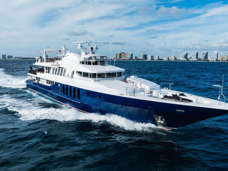 Yacht charter Naples cheap YCM FIFTY