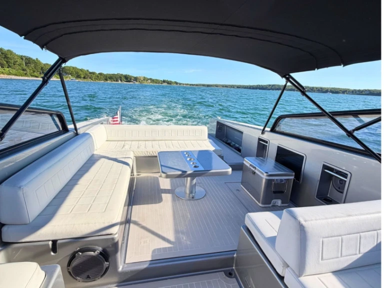 Van-Dutch FANCY PEASANT in Sag Harbor on SamBoat
