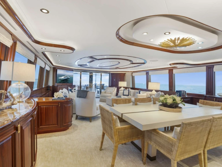 Bareboat Rental Luxury Yacht Westport with a boat licence