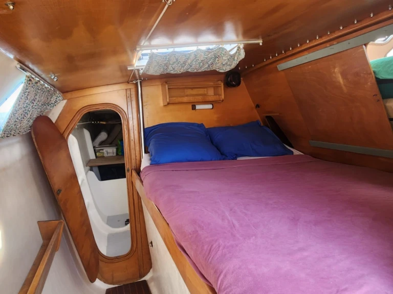 Fountaine Pajot Louisiane 37 charter bareboat or captained in  Sainte-Anne