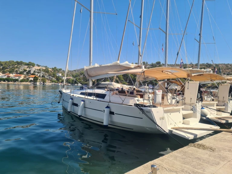 Sailboat rental with or without captain Dufour Zaton