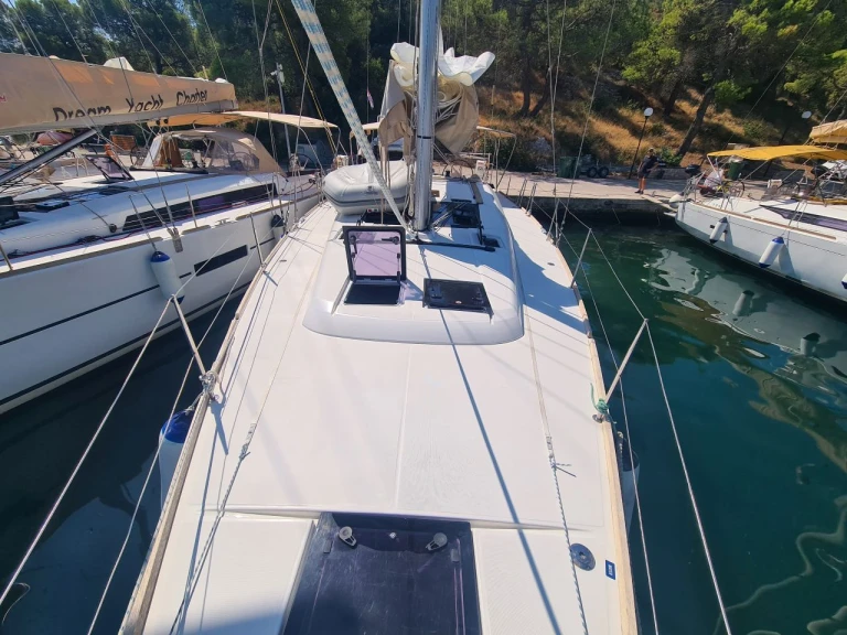 Dufour Dufour 460 Grand Large charter bareboat or captained in  Zaton