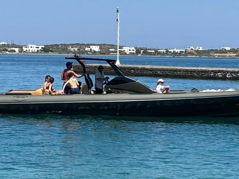 Zen 40S in Pounta on SamBoat