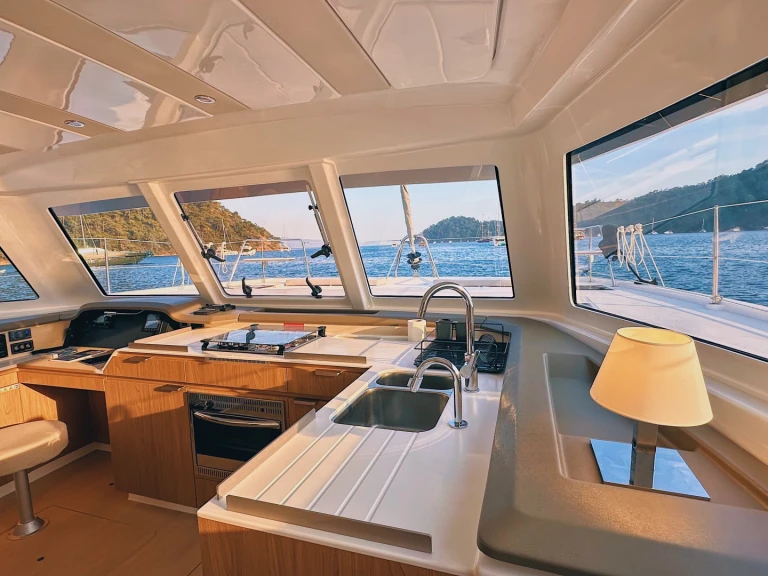 Catamaran rental in Göcek - Bali Bali 4.0