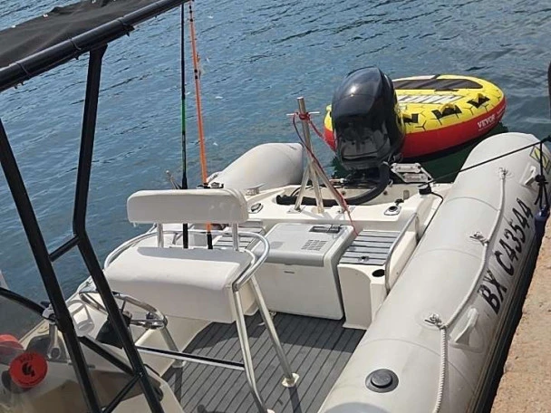 RIB for rent Saint-Cyprien at the best price
