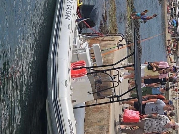 Zodiac Pro Open 650 Neo in Saint-Cyprien on SamBoat