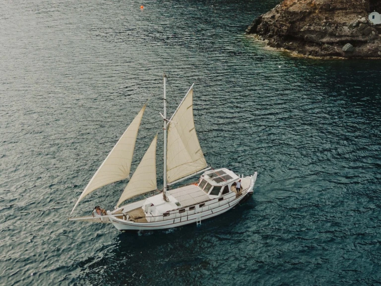 Bareboat Rental Sailboat  with a boat licence