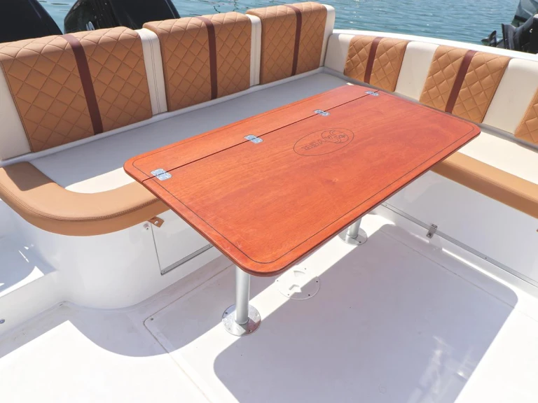 Yacht charter Siracusa cheap Saver 330 WA