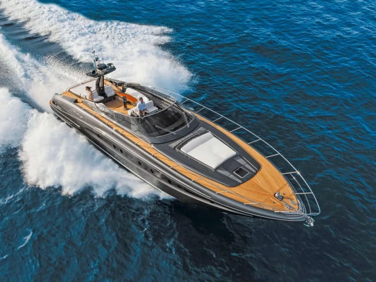 Bareboat Rental Luxury Yacht Riva with a boat licence