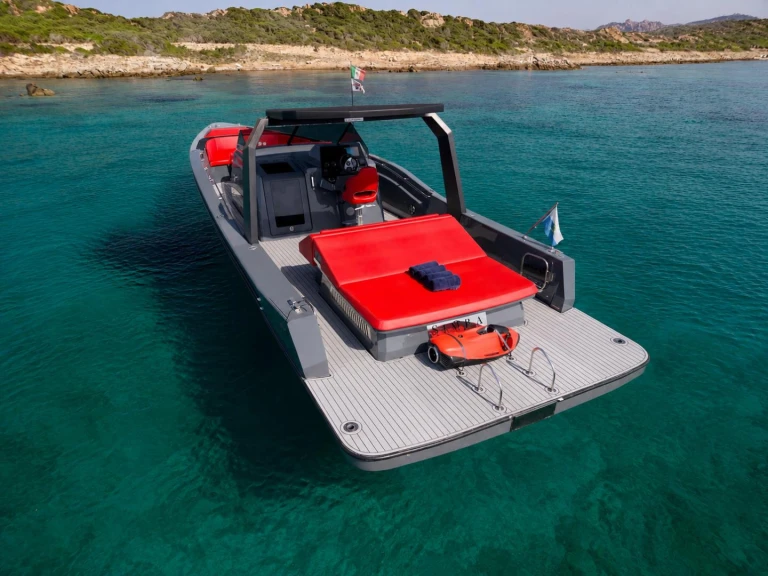 Boat rental MAORI 50 luxury in Porto Cervo on Samboat