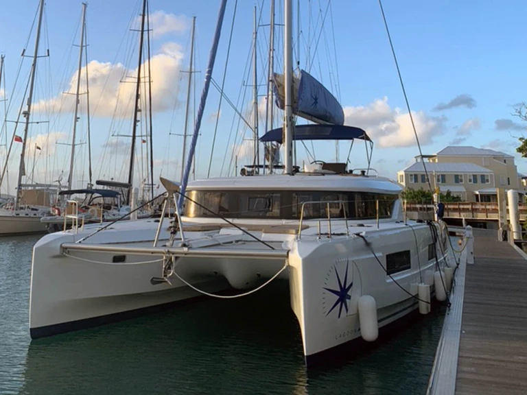 Yacht charter Parham Town cheap Lagoon 46
