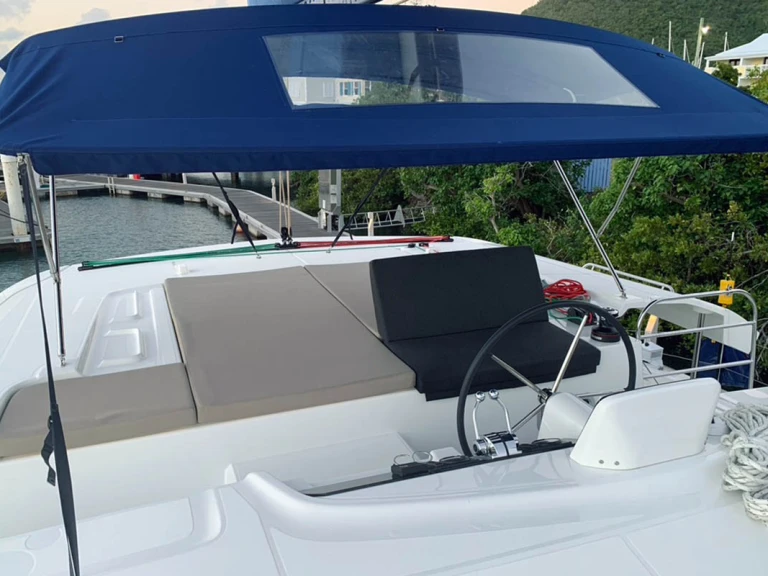 Catamaran rental in Parham Town - Lagoon Lagoon 46