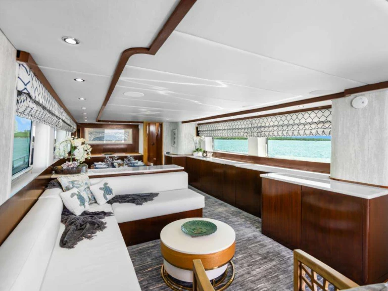 Yacht charter Bahamas cheap AZURE 