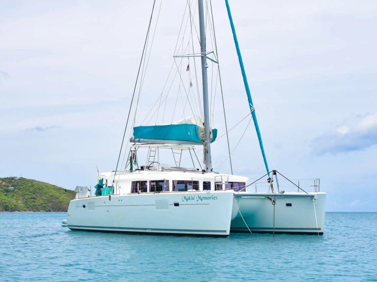 Luxury Yacht rental with or without captain Lagoon Saint Thomas Island