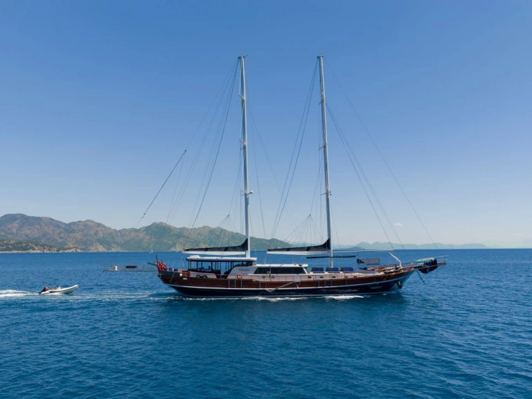 Luxury Yacht rental with or without captain Custom Turkey