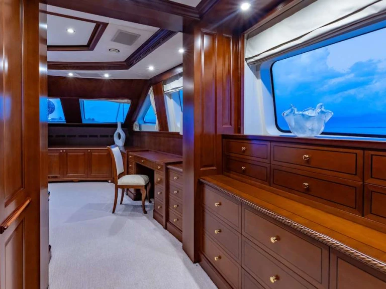 Boat rental Benetti NAMASTE in British Virgin Islands (BVI) on Samboat