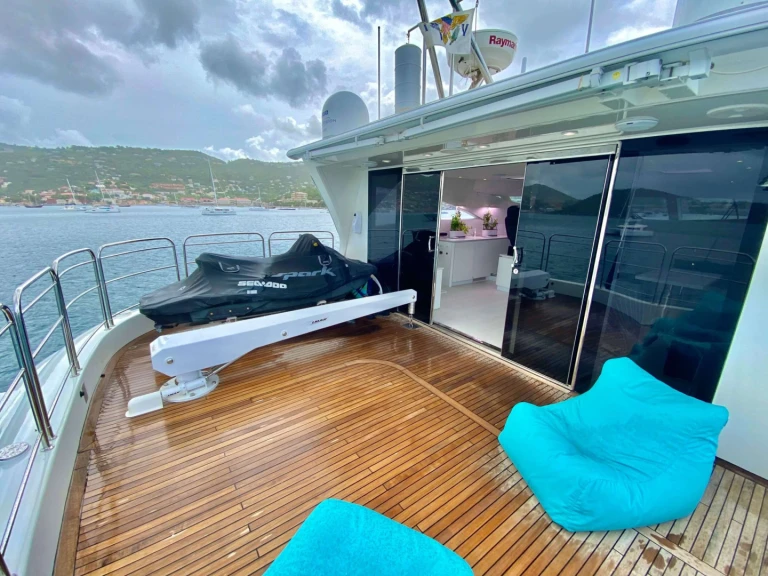 Luxury Yacht rental in Saint Thomas Island - Sunreef CASA BLANCA