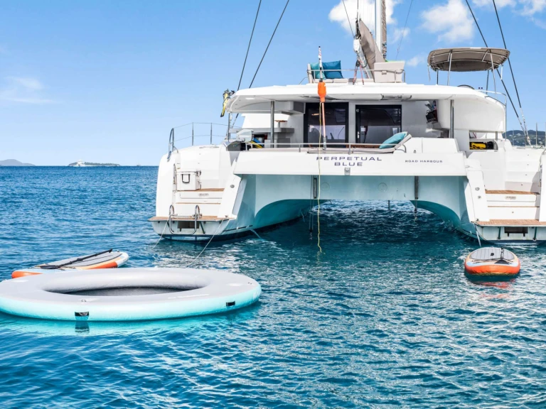 Luxury Yacht rental in Saint Thomas Island - Fountaine Pajot PERPETUAL BLUE