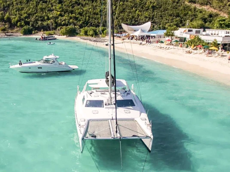 Luxury Yacht rental in Saint Thomas Island - Voyage MOONSTRUCK