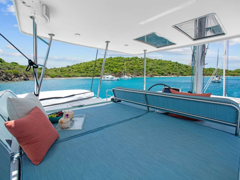 Luxury Yacht rental with or without captain Lagoon Saint Thomas Island