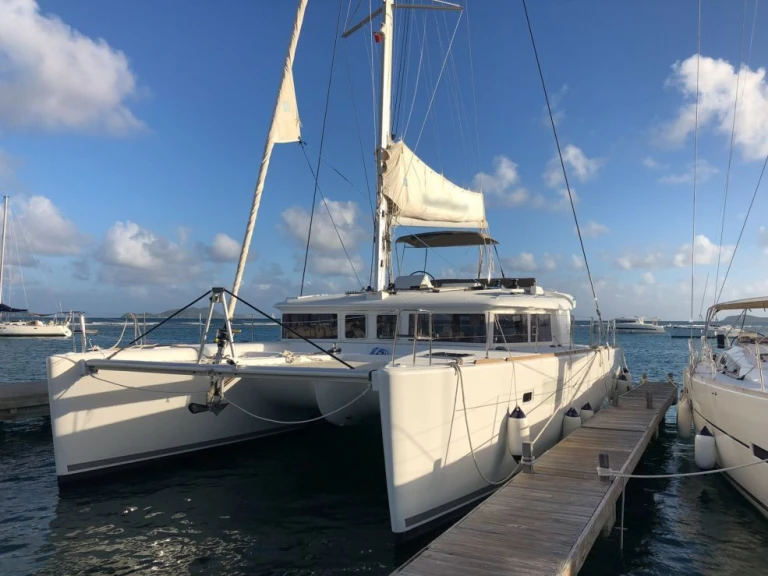 Rent a Lagoon Lagoon 620 Seget Donji