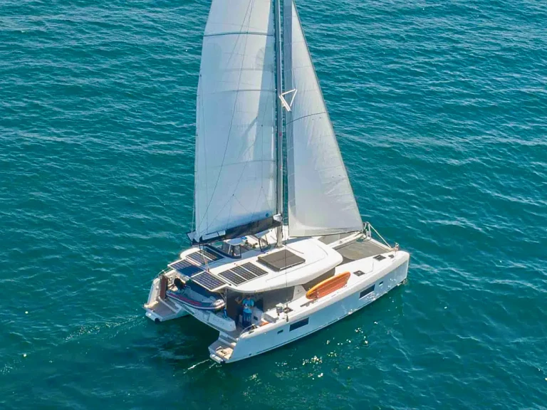 Lagoon Lagoon 42 in Paros (Island) on SamBoat