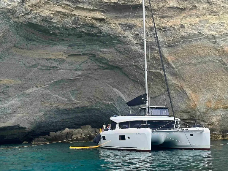 Rent a Lagoon Lagoon 42 Paros (Island)