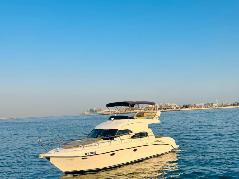 Motorboat rental in Dubai Marina -  Al Shaali Marine AS 48