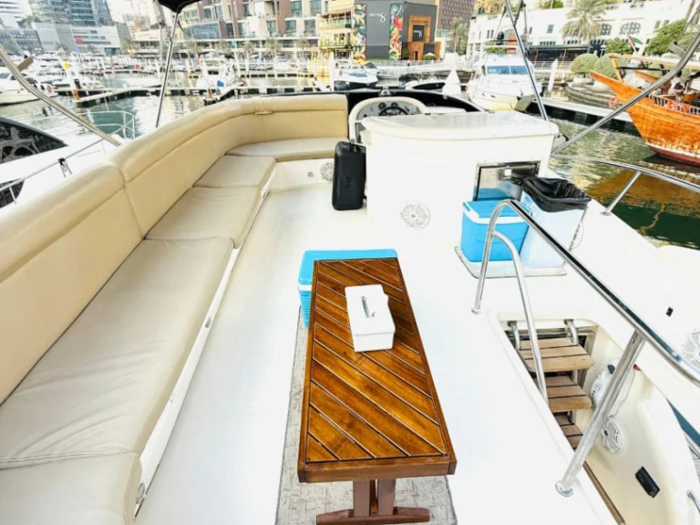 Bareboat Rental Motorboat Al Shaali Marine with a boat licence