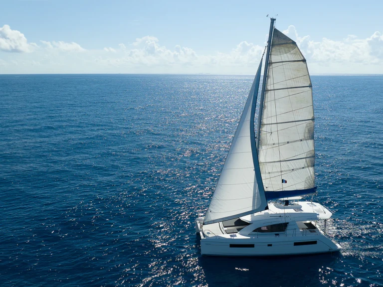Boat rental Custom Made custom in Puerto Aventuras on Samboat