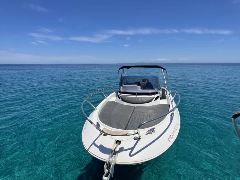 Sessa Marine Key Largo 26 in Zakynthos on SamBoat