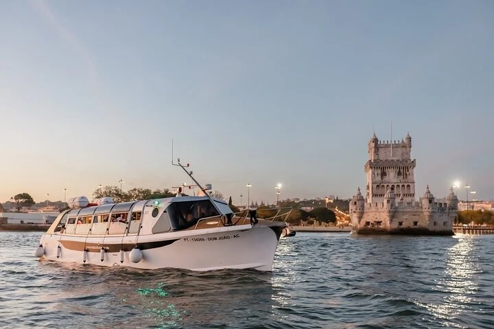 Bareboat Rental Motorboat Nautiber with a boat licence