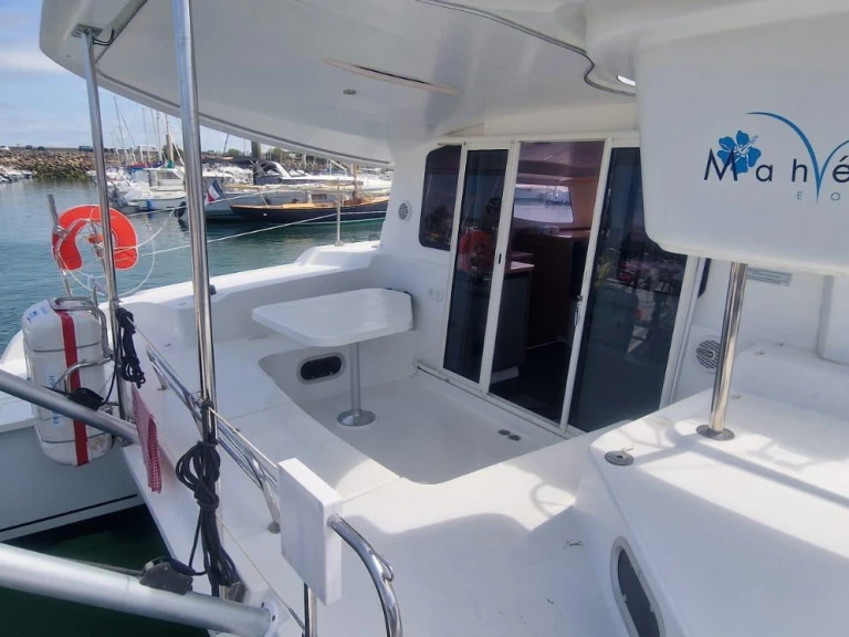 Bareboat Rental Catamaran Fountaine Pajot with a boat licence