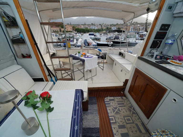 Gibert Marine Jamaica 30 charter bareboat or captained in  Trabia