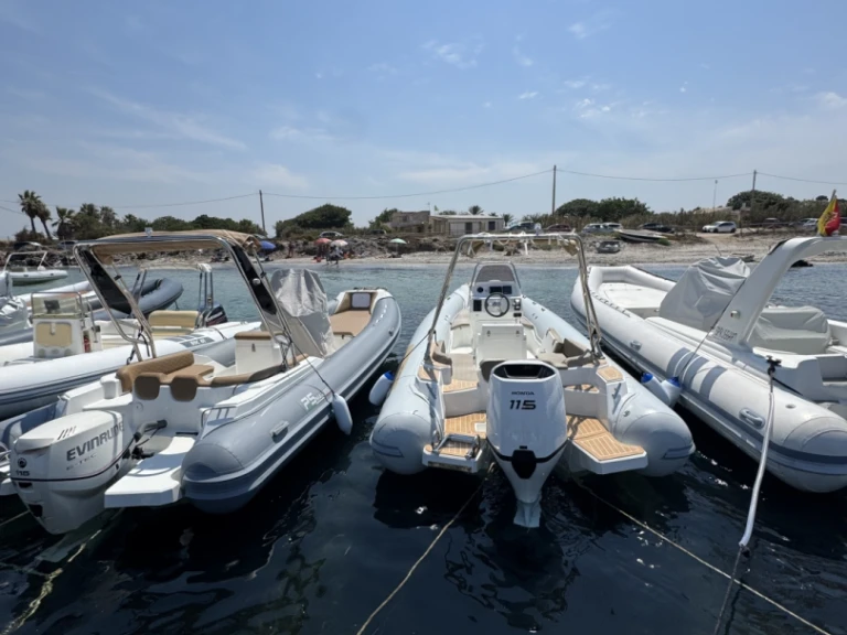 Boat rental Nautilus GT SixFive in Villaggio San Teodoro on Samboat