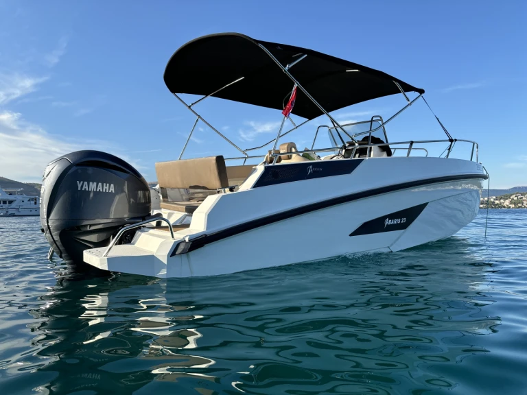 Yacht charter Trogir cheap Arrow Arabis 23