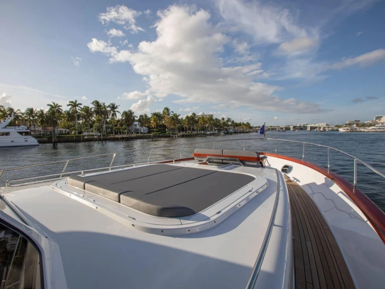 Vicem BABS in Abaco on SamBoat