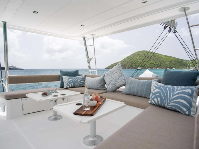 Luxury Yacht rental in Road Town - Bali ATLAS